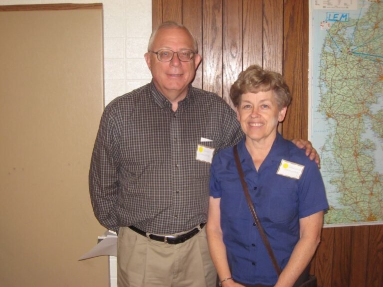 Frame 8313, family meeting at Provo, Utah, 22 September 2007