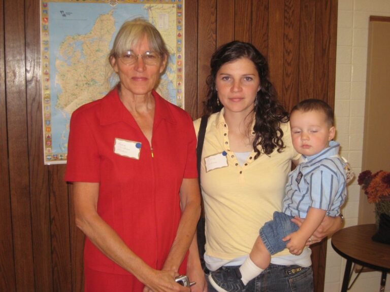 Frame 8316, family meeting at Provo, Utah, 22 September 2007