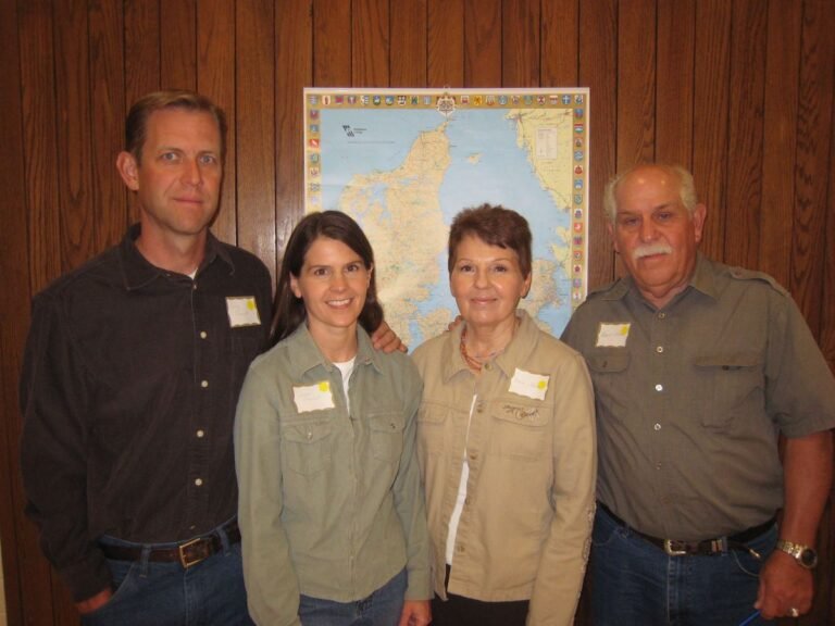Frame 8337, family meeting at Provo, Utah, 22 September 2007