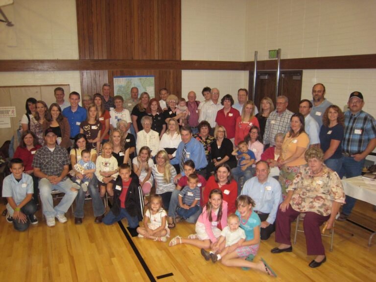 Frame 8352, family meeting at Provo, Utah, 22 September 2007